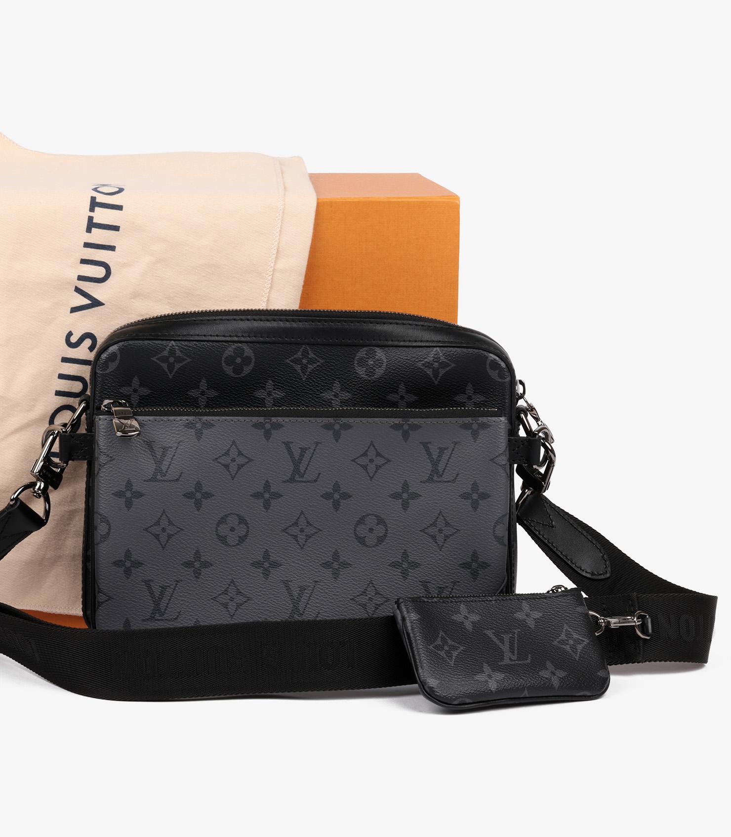 Louis Vuitton Monogram Eclipse Reverse & Black Calfskin Leather Trio Messenger en vente 4