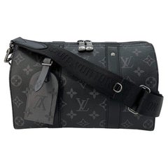 Louis Vuitton Monogram Black Eclipse District PM Messenger Bag (2017) For  Sale at 1stDibs