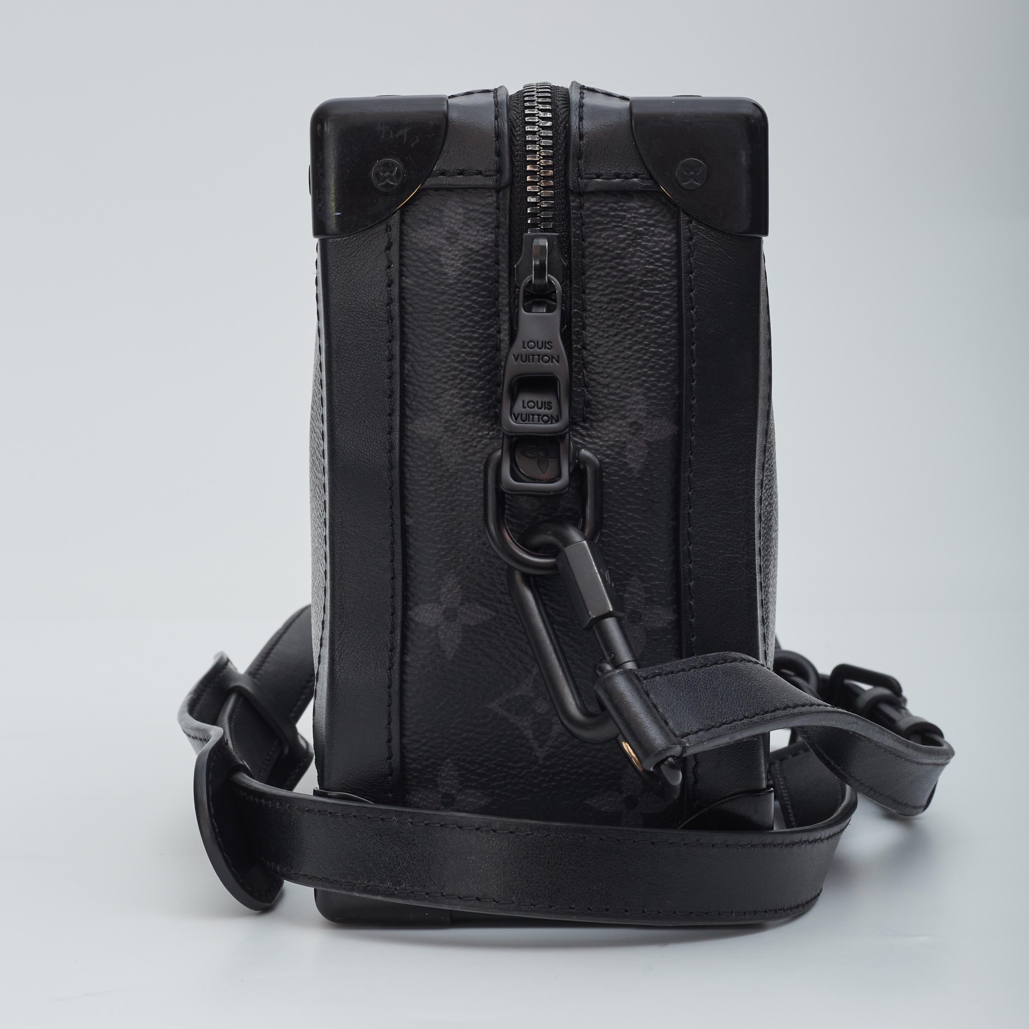 Louis Vuitton Monogram Eclipse Soft Trunk Shoulder Bag (2020) Black In Good Condition In Montreal, Quebec