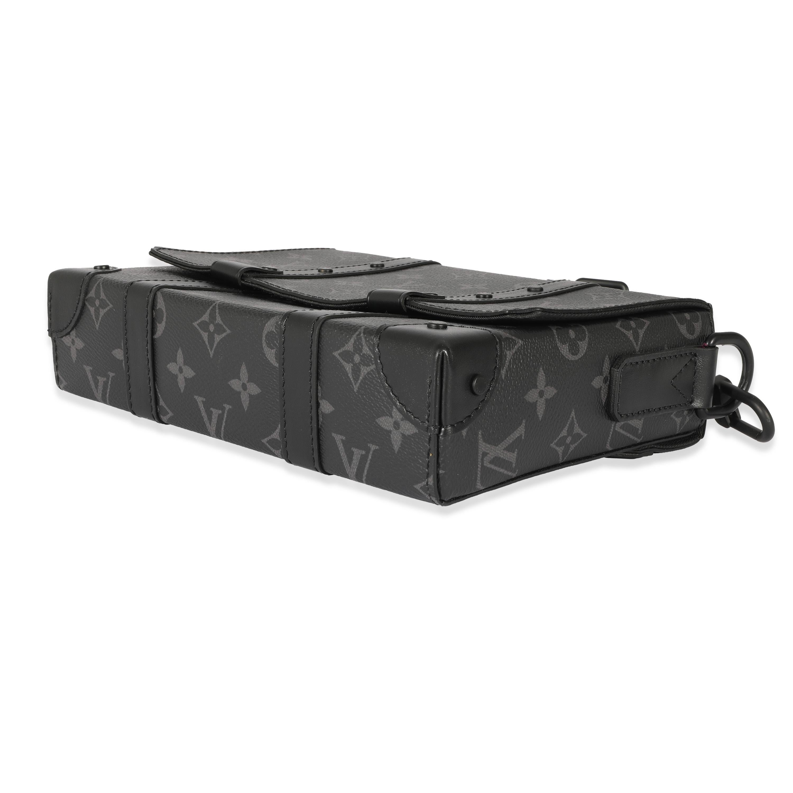 Louis Vuitton Monogram Eclipse Trunk Messenger In Excellent Condition For Sale In New York, NY