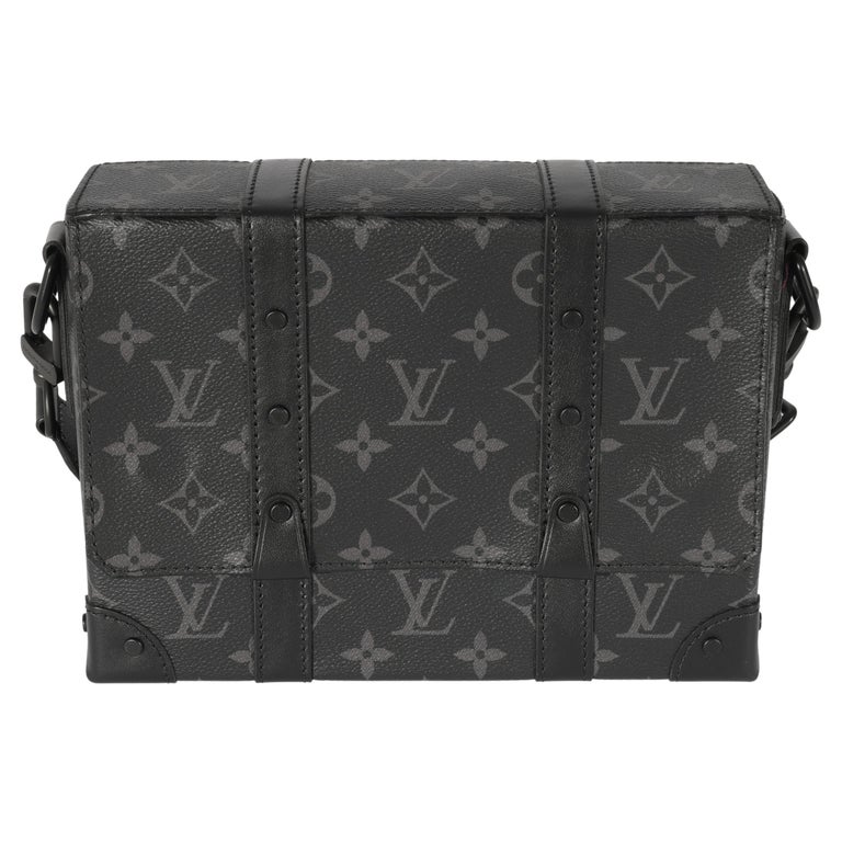 Louis Vuitton Magnetic - 54 For Sale on 1stDibs  louis vuitton magnetic  bag, louis vuitton magnetic closure, louis vuitton bag magnetic closure
