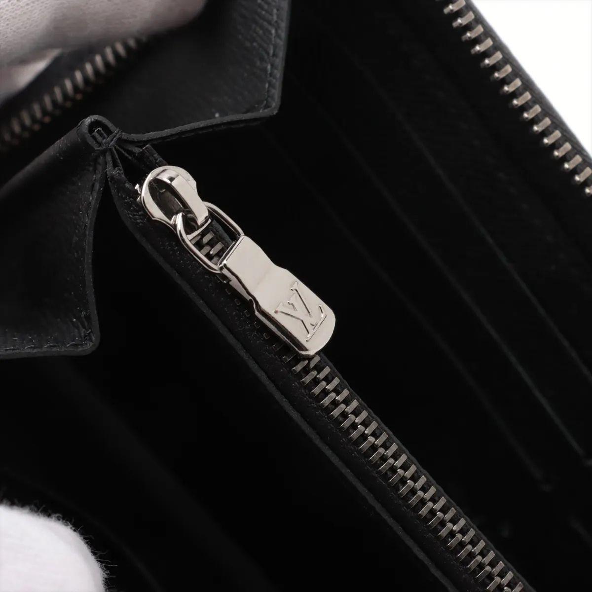 Louis Vuitton Monogram Eclipse Zippy Horizontale Geldbörse im Angebot 5
