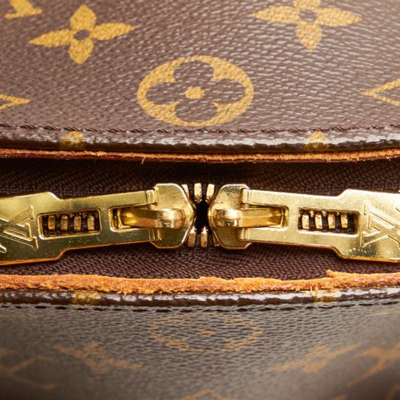 Louis Vuitton Monogram Ellipse MM Handbag In Good Condition In London, GB