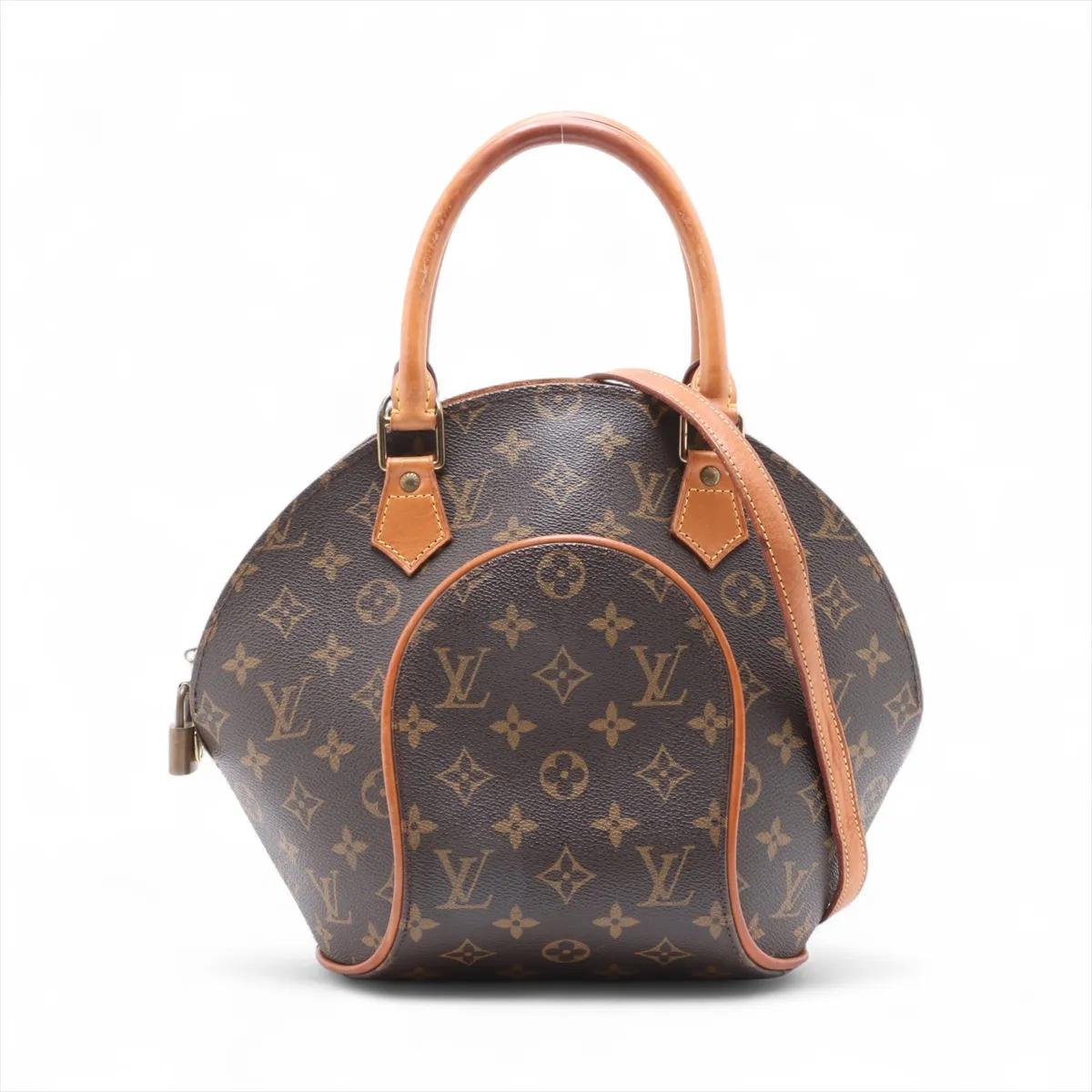 La Louis Vuitton Monogram Ellipse PM è una borsa dalla forma unica che combina l'eleganza classica con una silhouette distintiva. Realizzata con l'iconica tela Monogram e finiture in pelle di vacchetta naturale, questa borsa compatta ma pratica