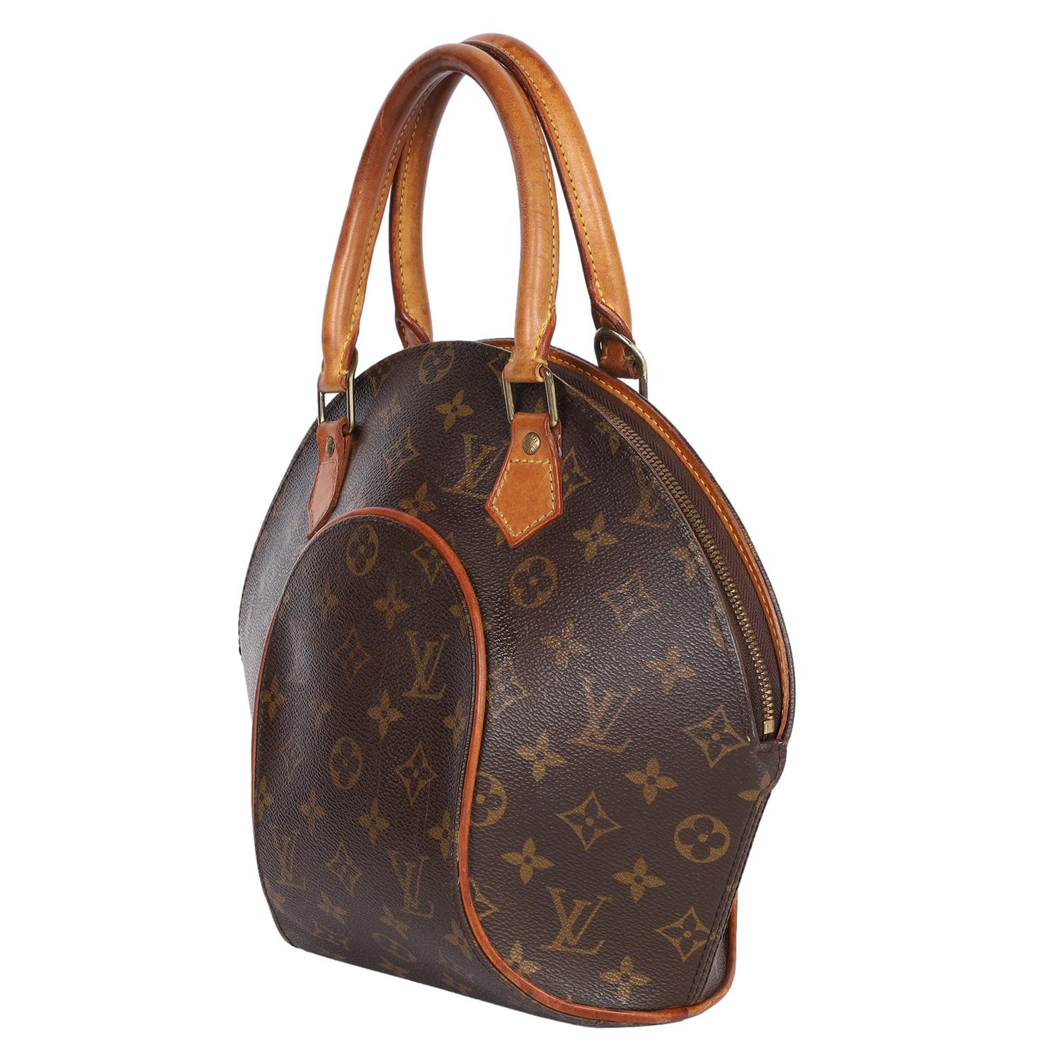 LOUIS VUITTON Sac à main Monogram Ellipse PM Pour femmes en vente