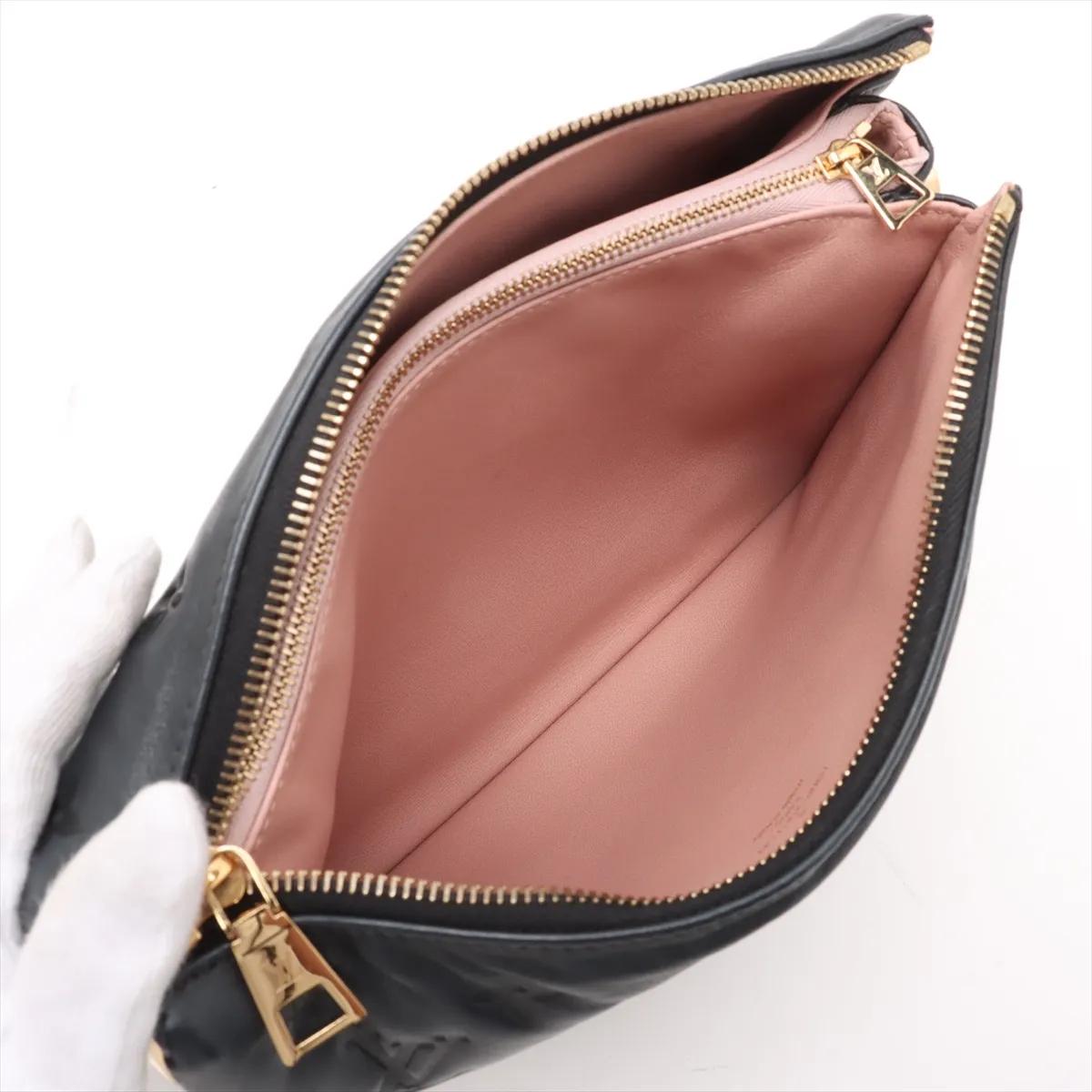 Louis Vuitton Monogram Embossed Coussin PM Nero in vendita 5