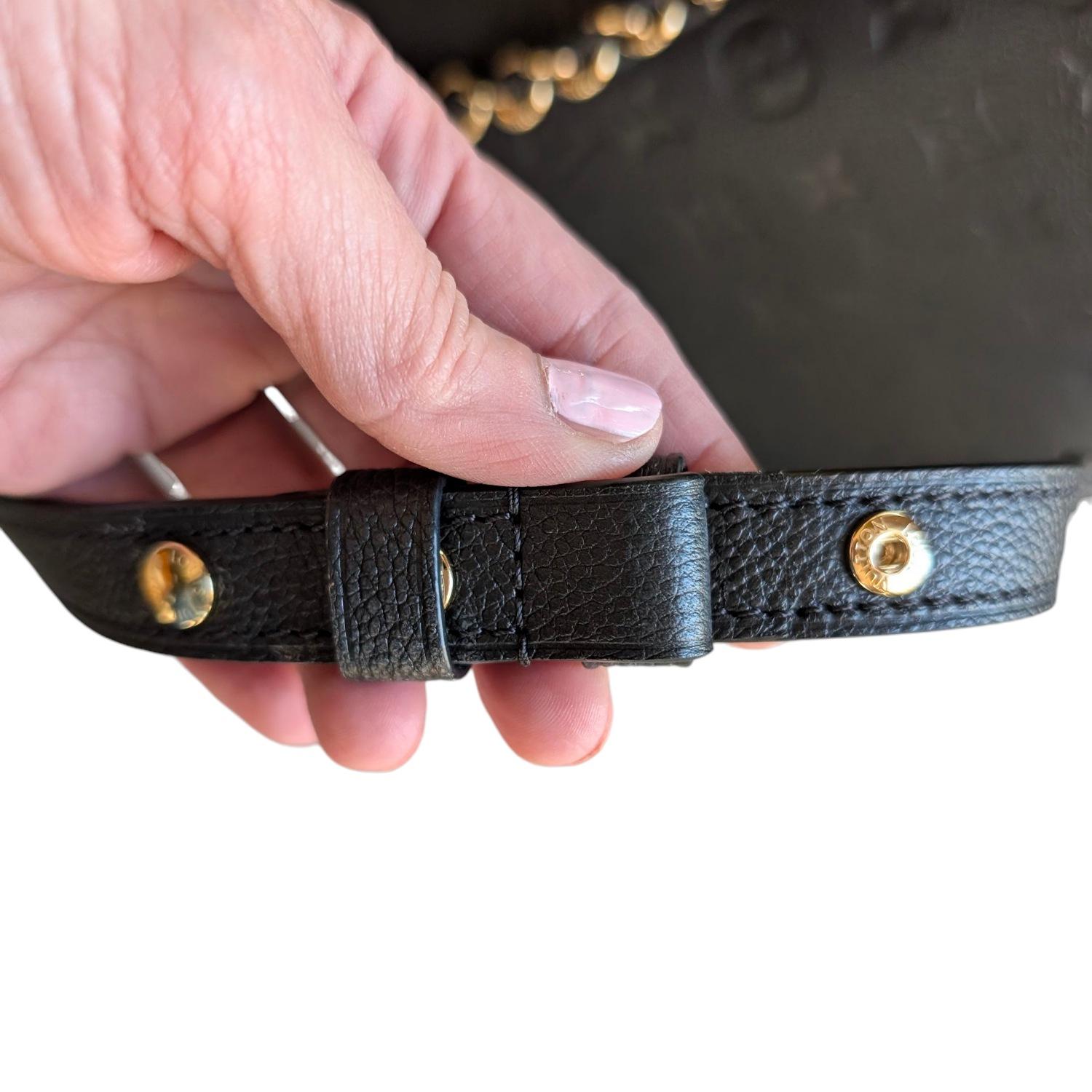 Louis Vuitton Monogram Empreinte Boulogne Borsa a tracolla GM in vendita 4