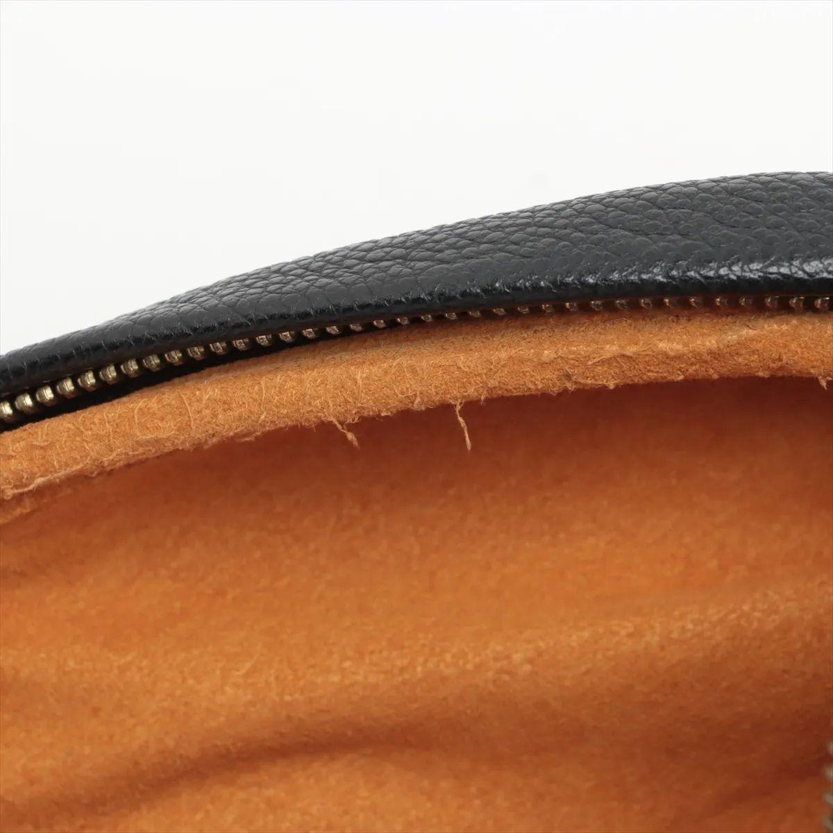 Louis Vuitton Monogram Empreinte Bum Bag Black For Sale 6