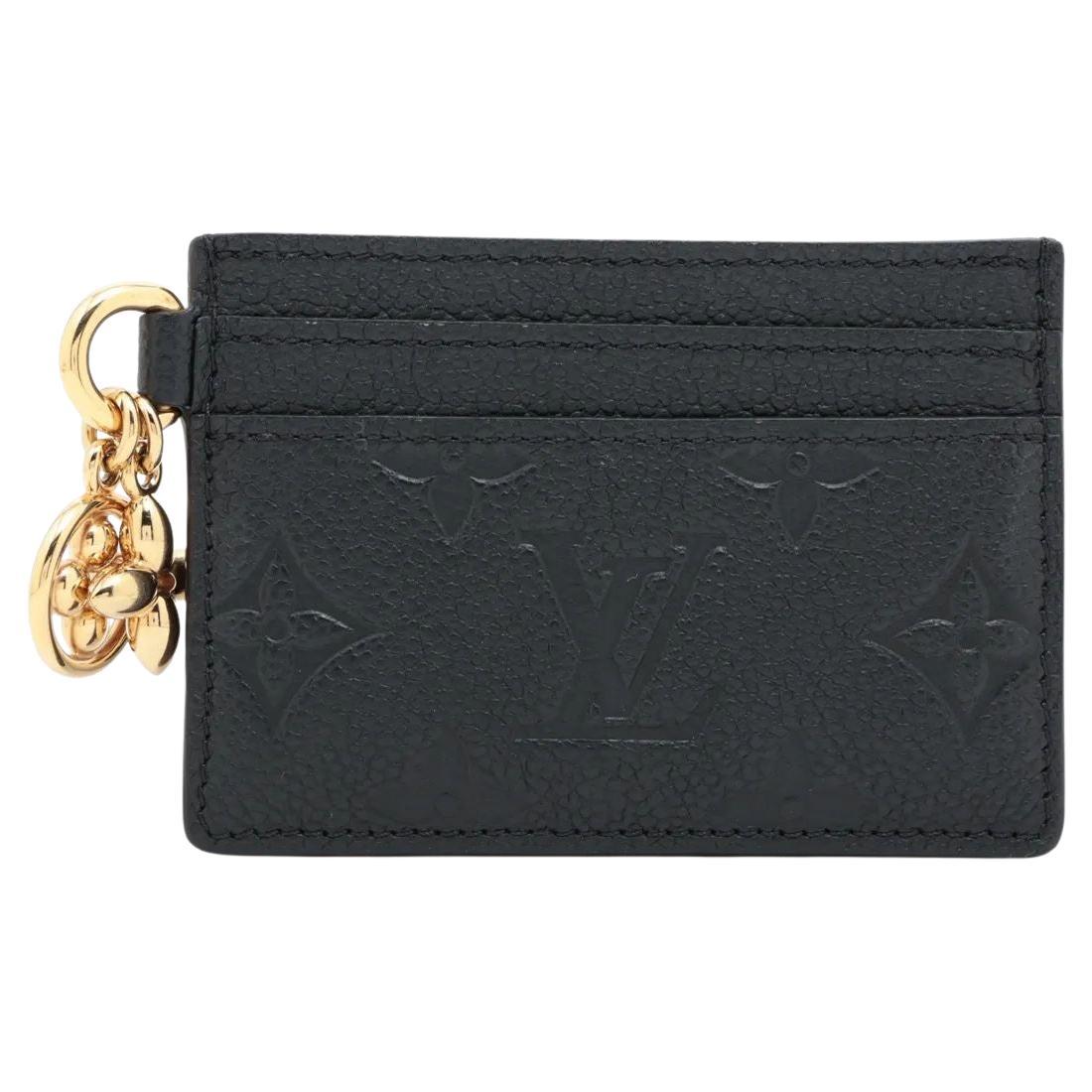 Louis Vuitton Monogram Empreinte LV Portacarte con Charms in vendita