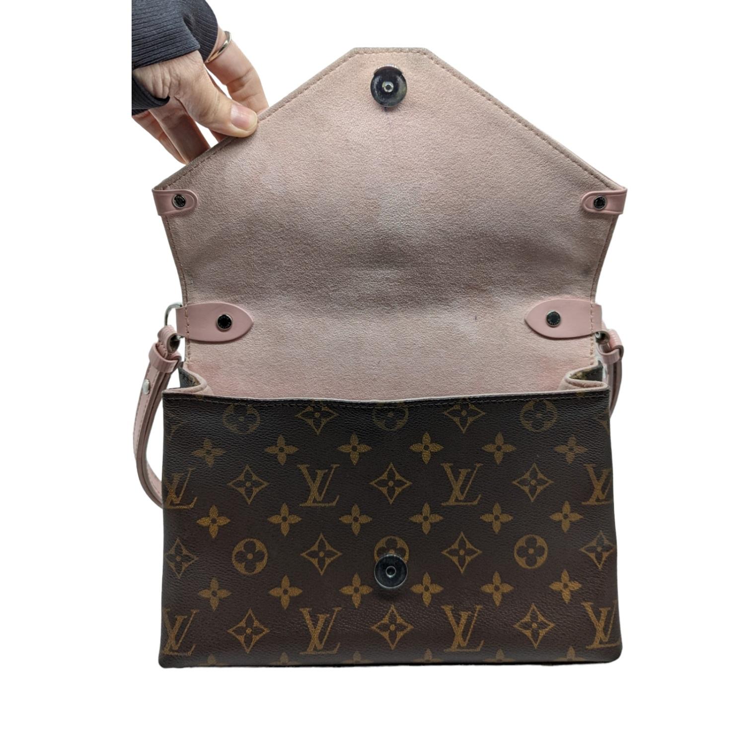 Louis Vuitton Monogram EPI Saint Michel Rose Ballerine In Good Condition In Scottsdale, AZ