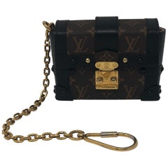 Louis Vuitton Monogram Essential Trunk Schwarz