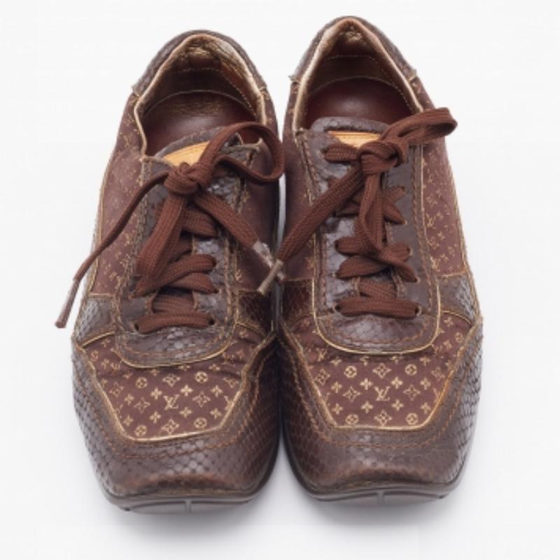 Black Louis Vuitton Monogram Fabric & Python Embossed Leather Low Top Sneakers Size 37 For Sale