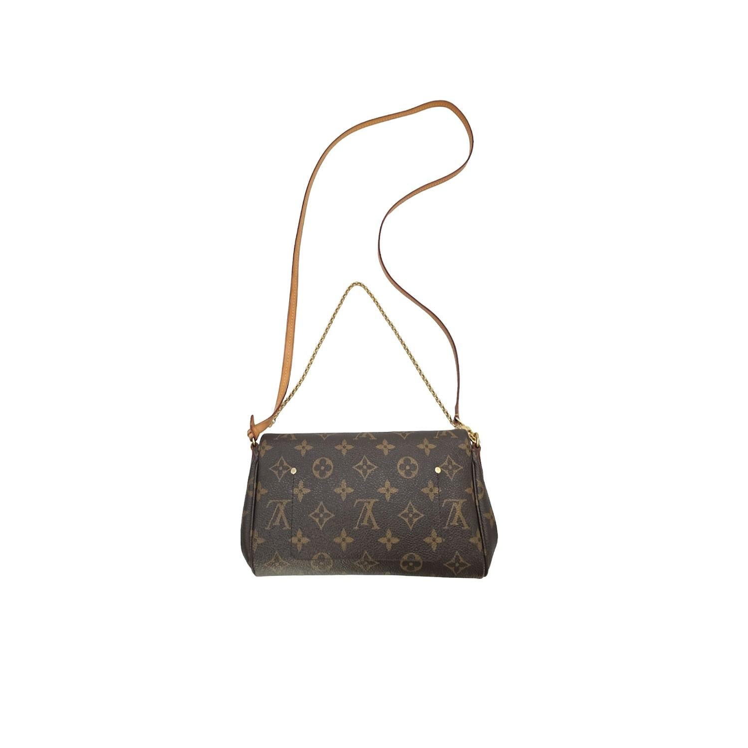 Louis Vuitton Monogram Favorite PM Crossbody Bag In Good Condition In Scottsdale, AZ