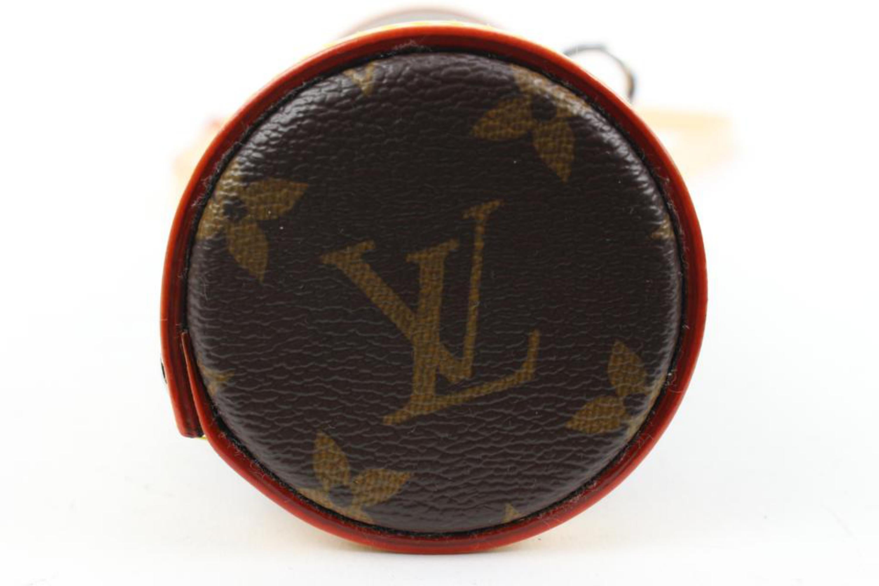 Louis Vuitton Monogram Flask Holder Thermos with Case Water Bottle 78lk524s In New Condition For Sale In Dix hills, NY