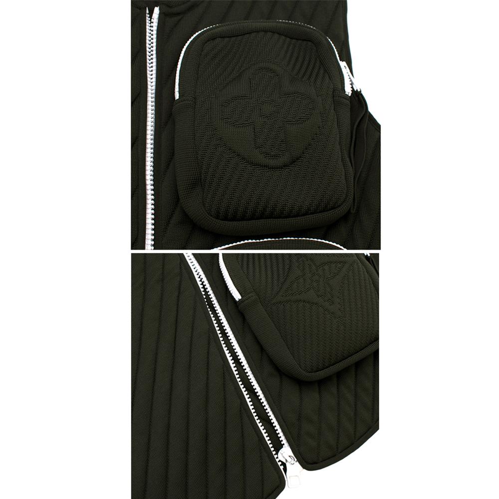 Monogrammierte Blumentasche von Louis Vuitton, gesteppt, vergoldet, Größe L im Angebot 4