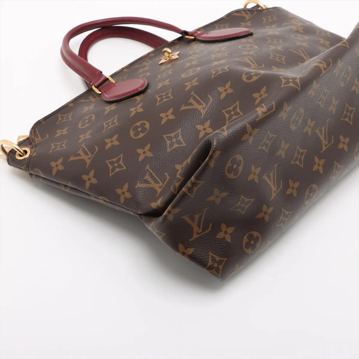 Donna Louis Vuitton Monogram Flower Zipped Tote Bag MM in vendita