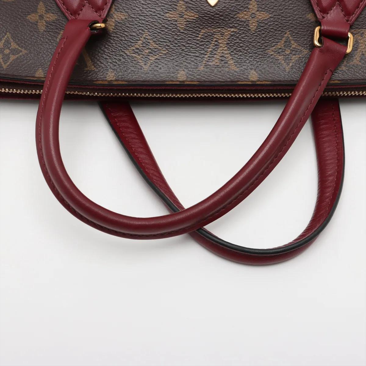 Louis Vuitton Monogram Flower Zipped Tote Bag MM in vendita 1