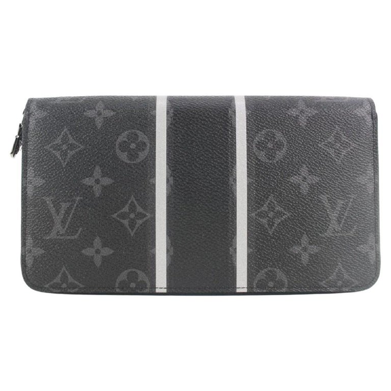 Smaller Black Louis Vuitton - 403 For Sale on 1stDibs