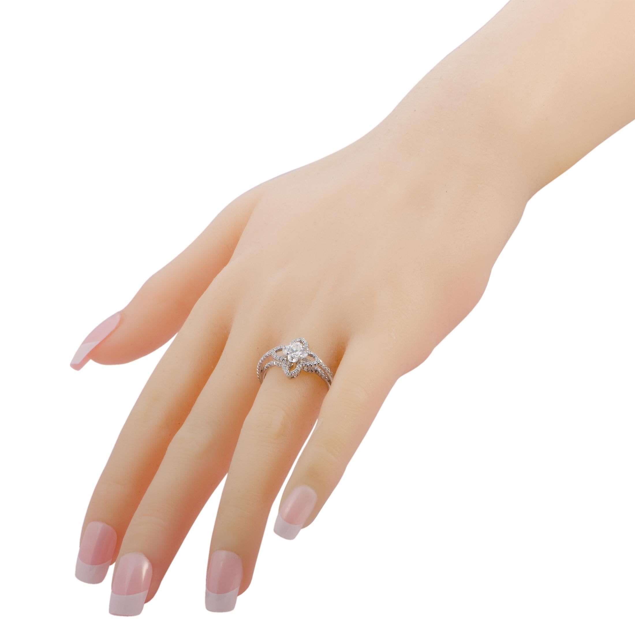 Louis Vuitton Monogram Fusion 1.82 Carat Diamond Platinum Engagement Ring In Excellent Condition For Sale In Southampton, PA