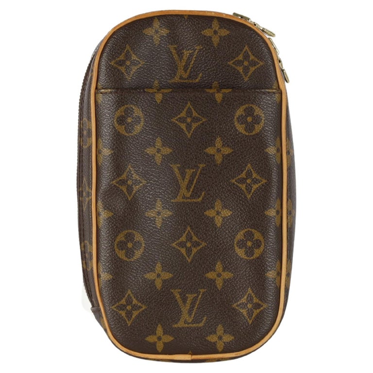 Louis Vuitton Monogram Canvas High Rise Bumbag - Yoogi's Closet