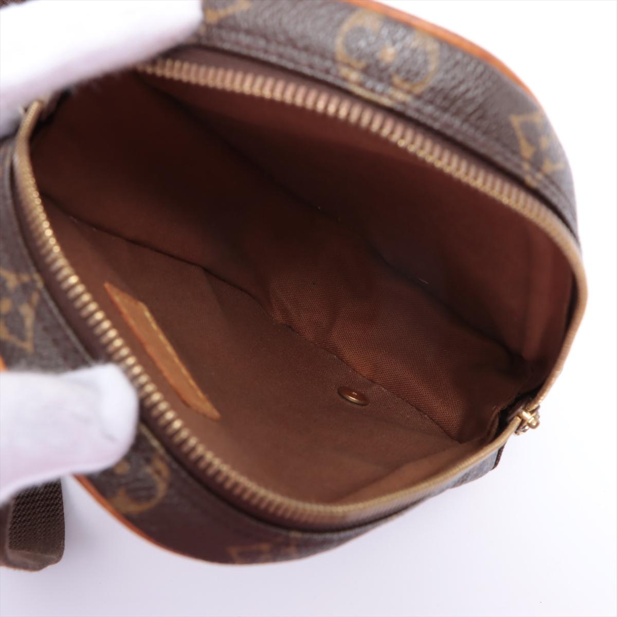 Women's Louis Vuitton Monogram Gange Waist Bag