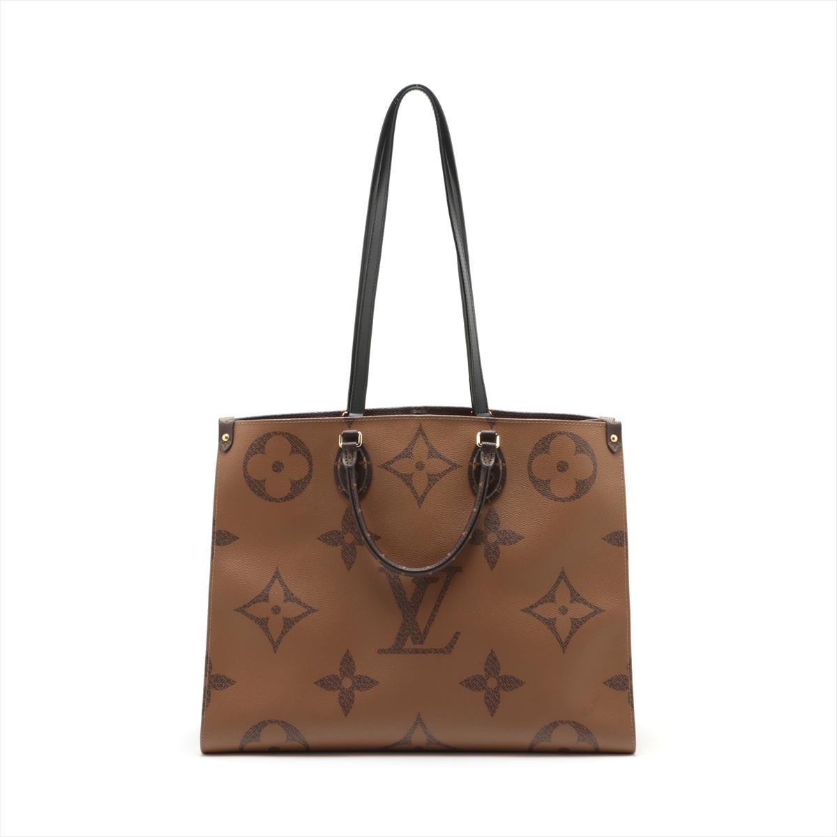 Louis Vuitton Monogram Giant Reverse On the Go GM In Good Condition For Sale In Indianapolis, IN