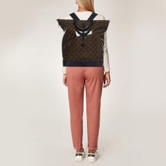 Louis Vuitton Monogram Glaze Canvas Zipped Tote