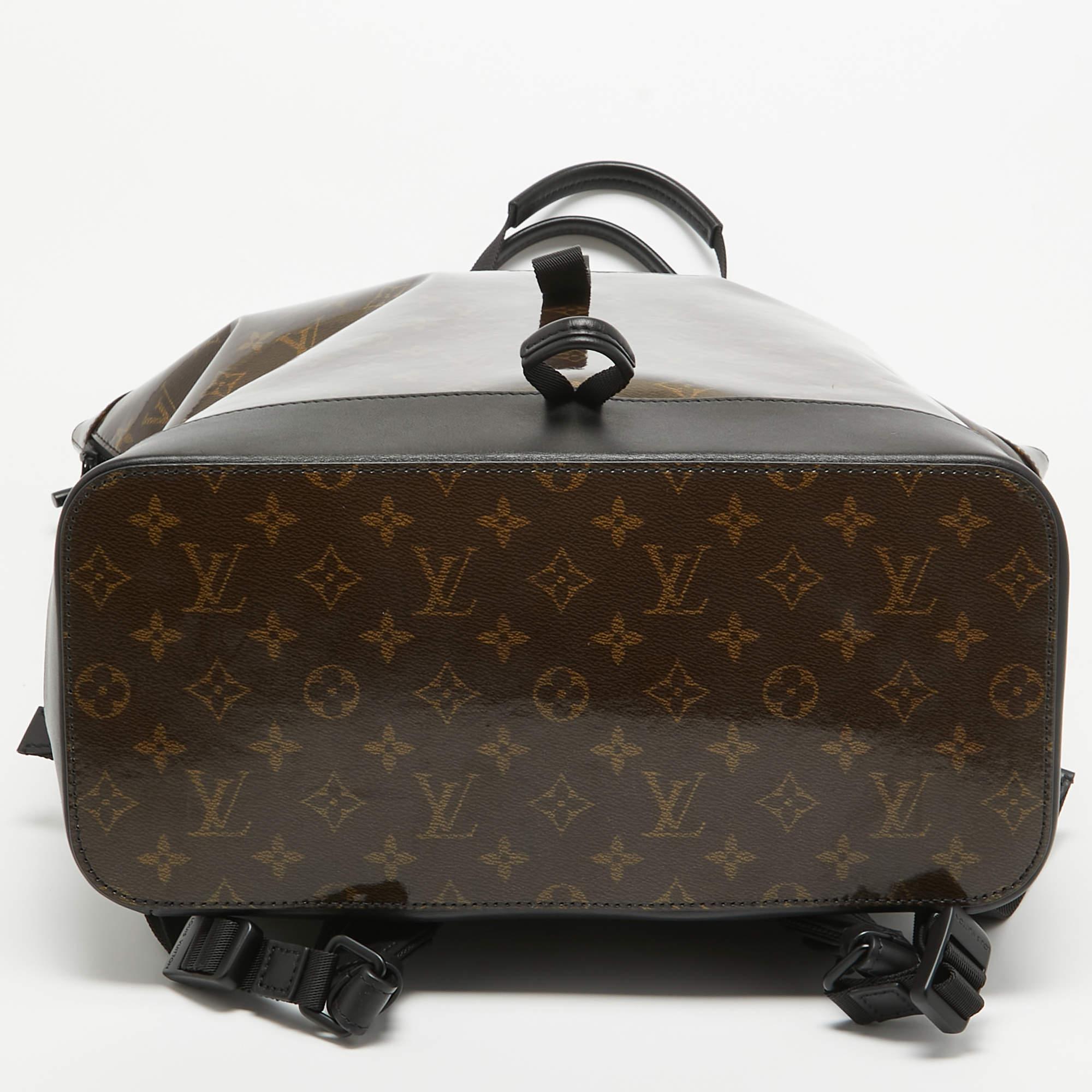 Sac cabas à fermeture éclair Louis Vuitton Monogram Glaze Canvas Pour femmes en vente