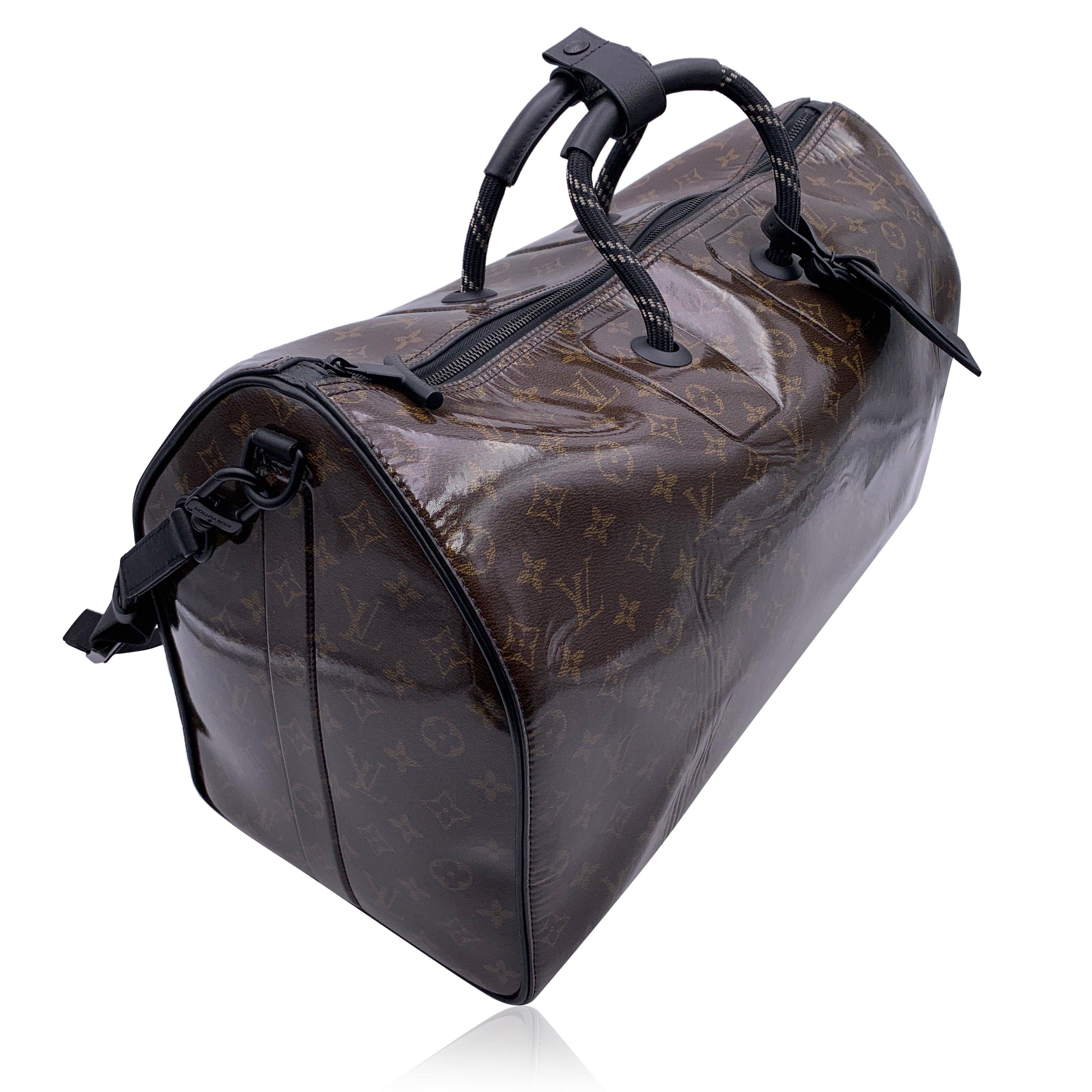 Louis Vuitton Monogram Glaze Keepall 50 Bandouliere Tasche M43899 Schwarz im Zustand „Gut“ im Angebot in Rome, Rome