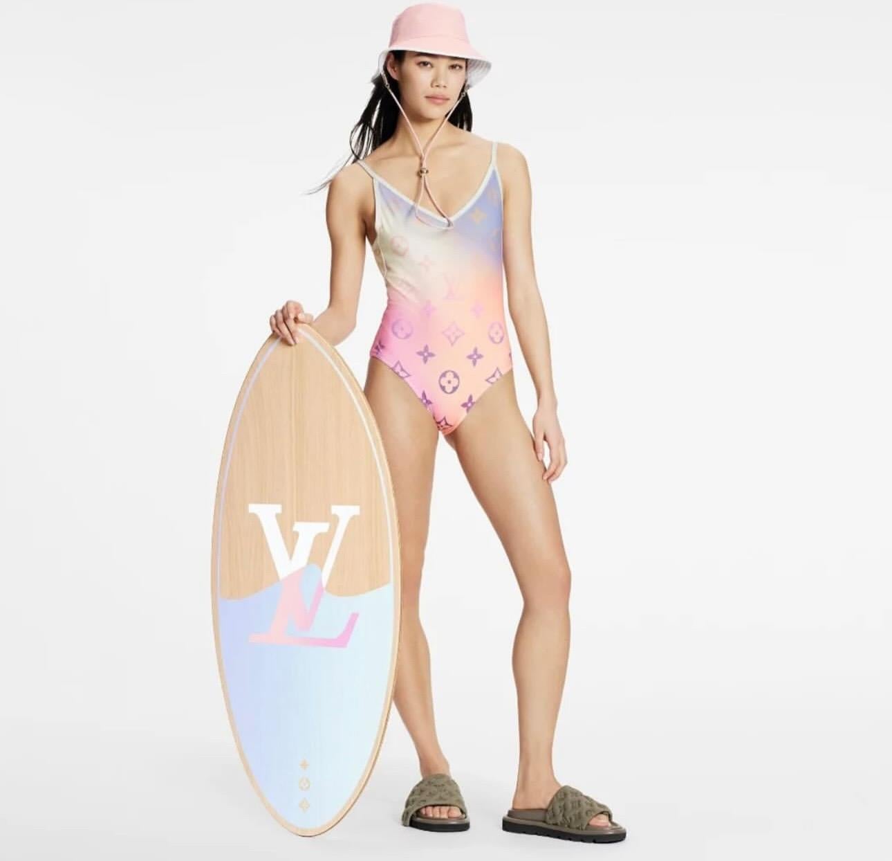 Louis Vuitton Monogram Gradient Cut-Out Costume da bagno Sz Small in vendita 1