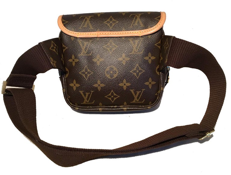 Louis Vuitton Monogram Customized Hearts Bosphore Bum Bag Fanny Pack Belt Bag For Sale at 1stdibs