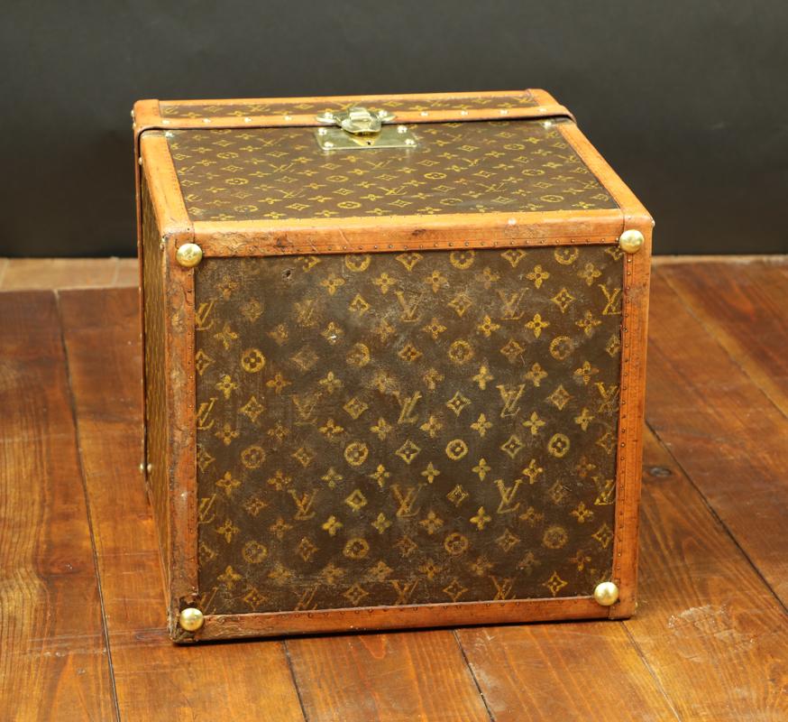 Louis Vuitton Monogram Hat Trunk 5