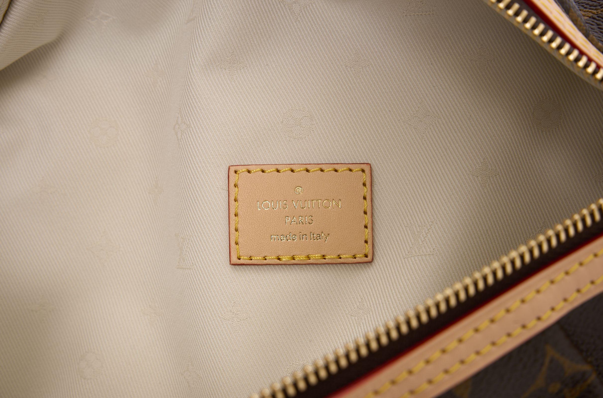 Louis Vuitton Monogram High Rise Bumbag For Sale 1