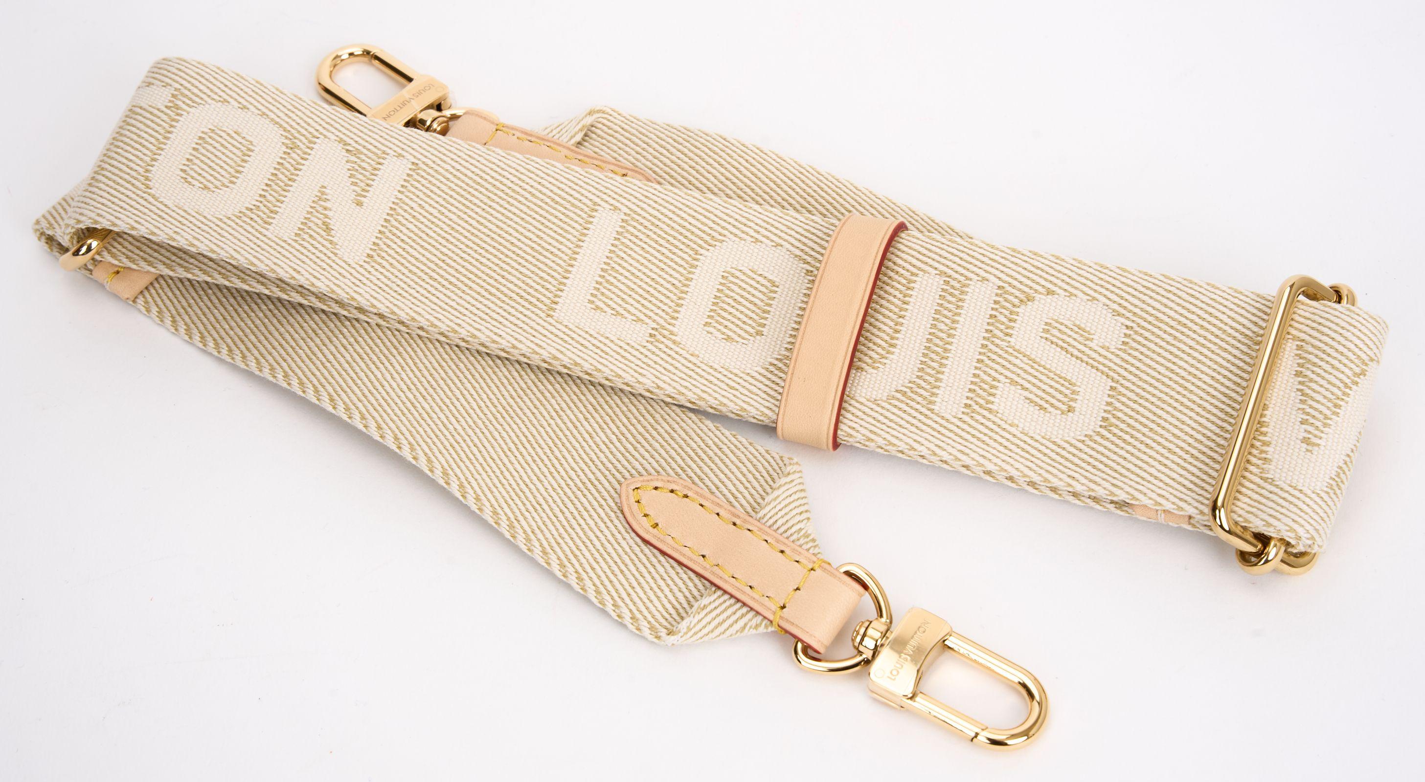 Louis Vuitton Monogram High Rise Bumbag For Sale 3