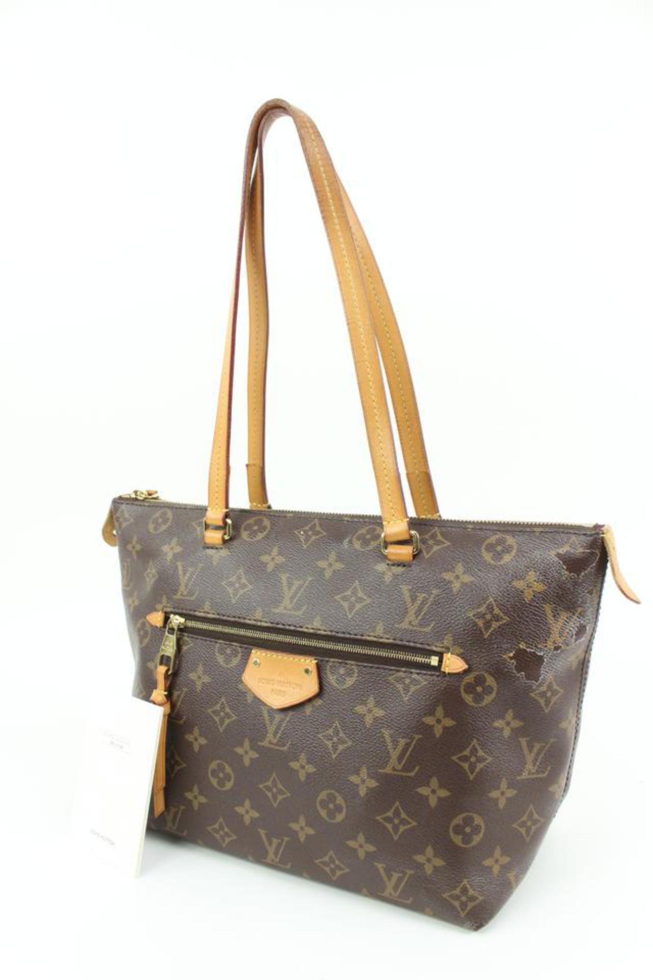 Louis Vuitton Monogram Iena PM Shoulder bag 79lk322s
Date Code/Serial Number: FL0168
Made In: France
Measurements: Length:  14.5