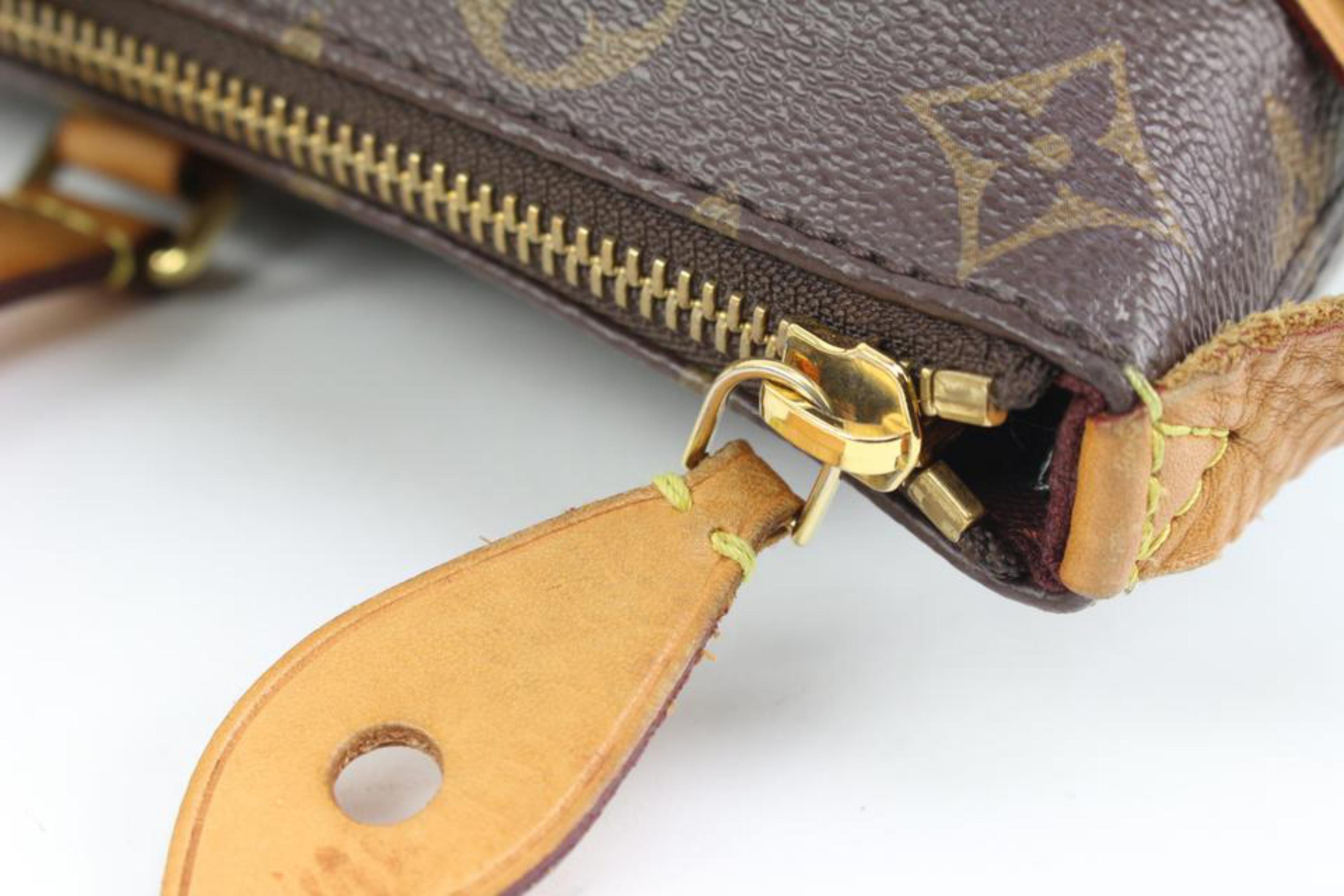 Monogrammierte Iena PM Umhängetasche 79lk322 von Louis Vuitton im Angebot 4