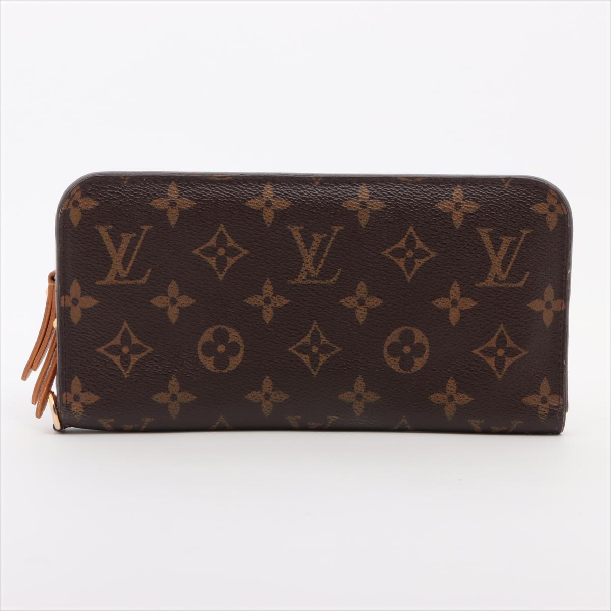 *ships about 4/6

The Louis Vuitton Monogram Insolite Wallet in Mustard is a stylish and functional accessory crafted from iconic Monogram canvas with a bold mustard-colored interior for a pop of contrast. Designed for maximum organization, this