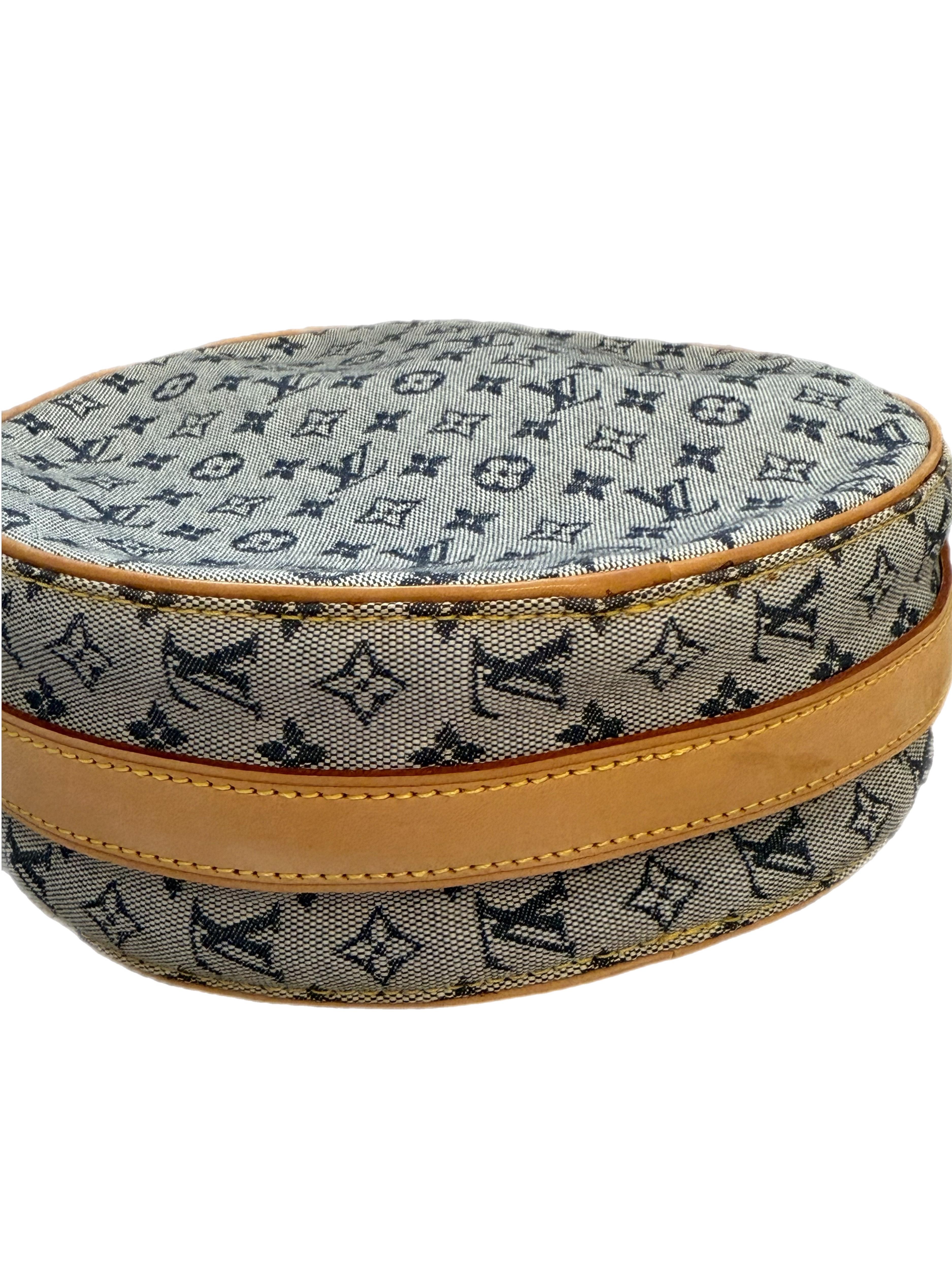 Women's Louis Vuitton Monogram Jeanne Round Shoulder Bag Blue