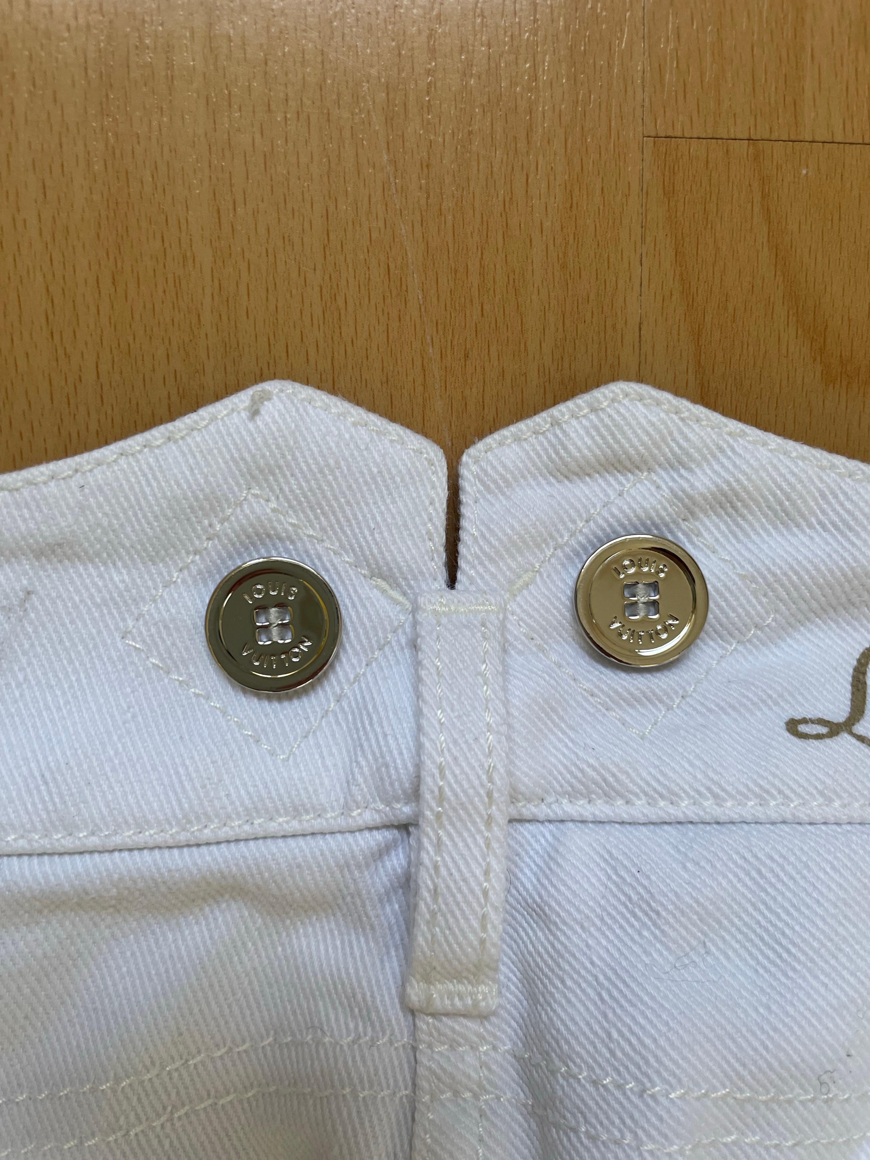 Gris Jean Monogram de LOUIS VUITTON en vente