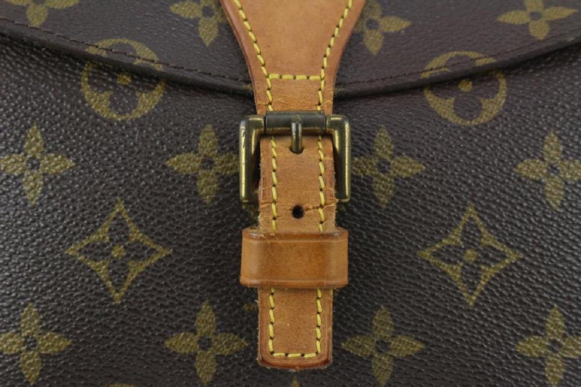 Louis Vuitton Monogram Jeune Fille Crossbody Bag 830lv22 In Fair Condition In Dix hills, NY