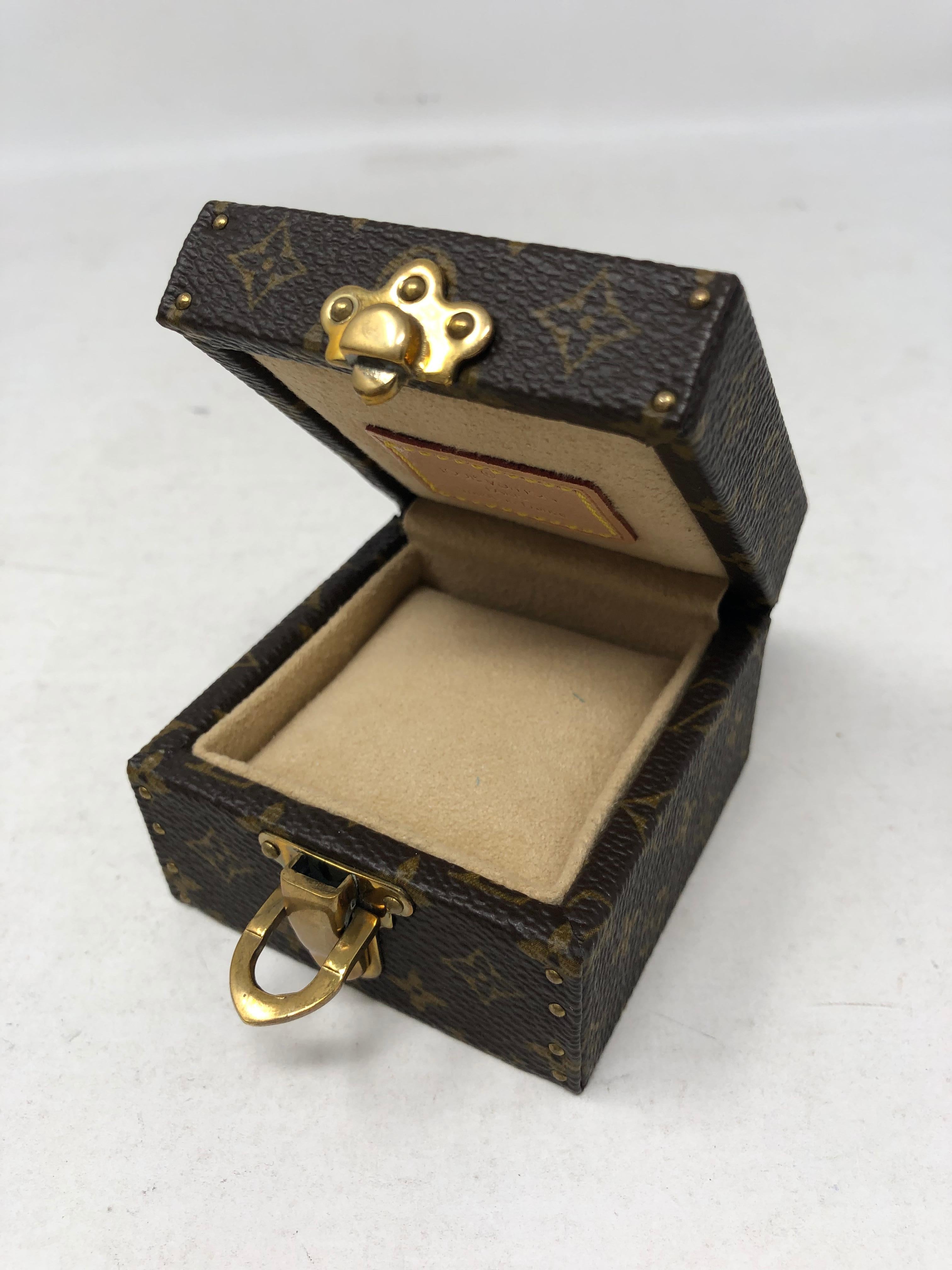 Louis Vuitton Monogram Jewelry Case 4