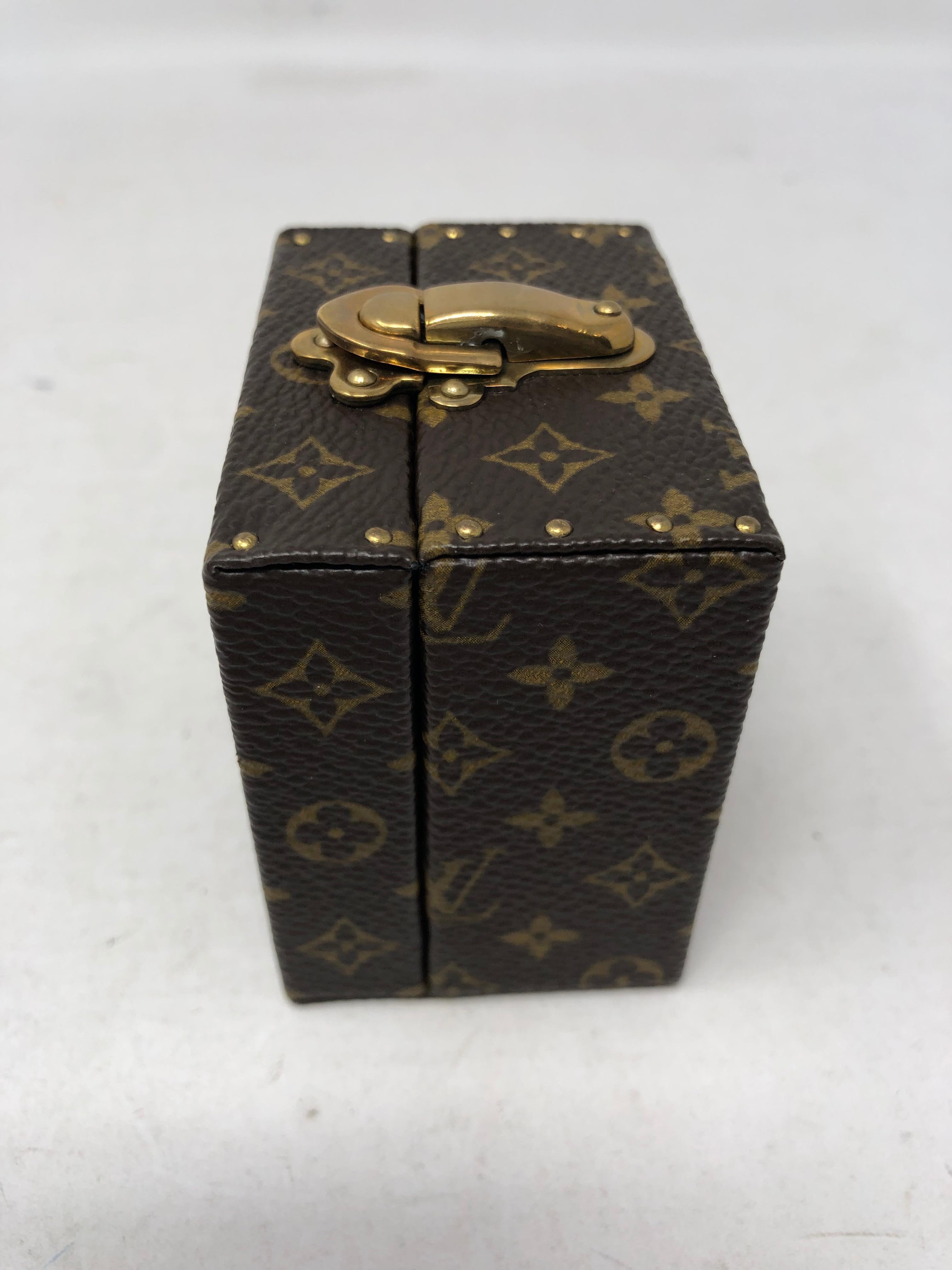 Louis Vuitton Monogram Jewelry Case 8