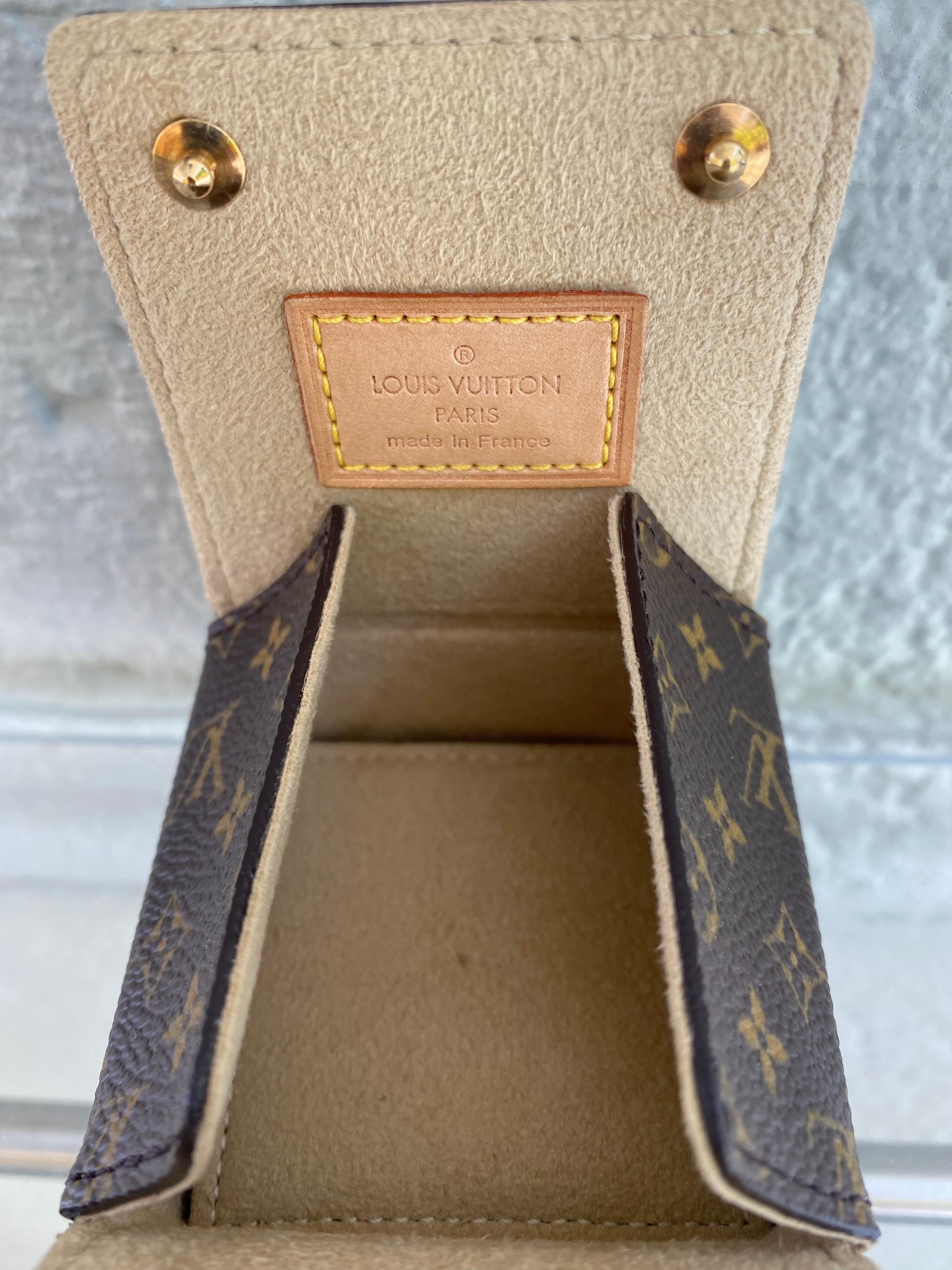 Monogramm-Schmuck-Ring-Etui von Louis Vuitton für Damen oder Herren