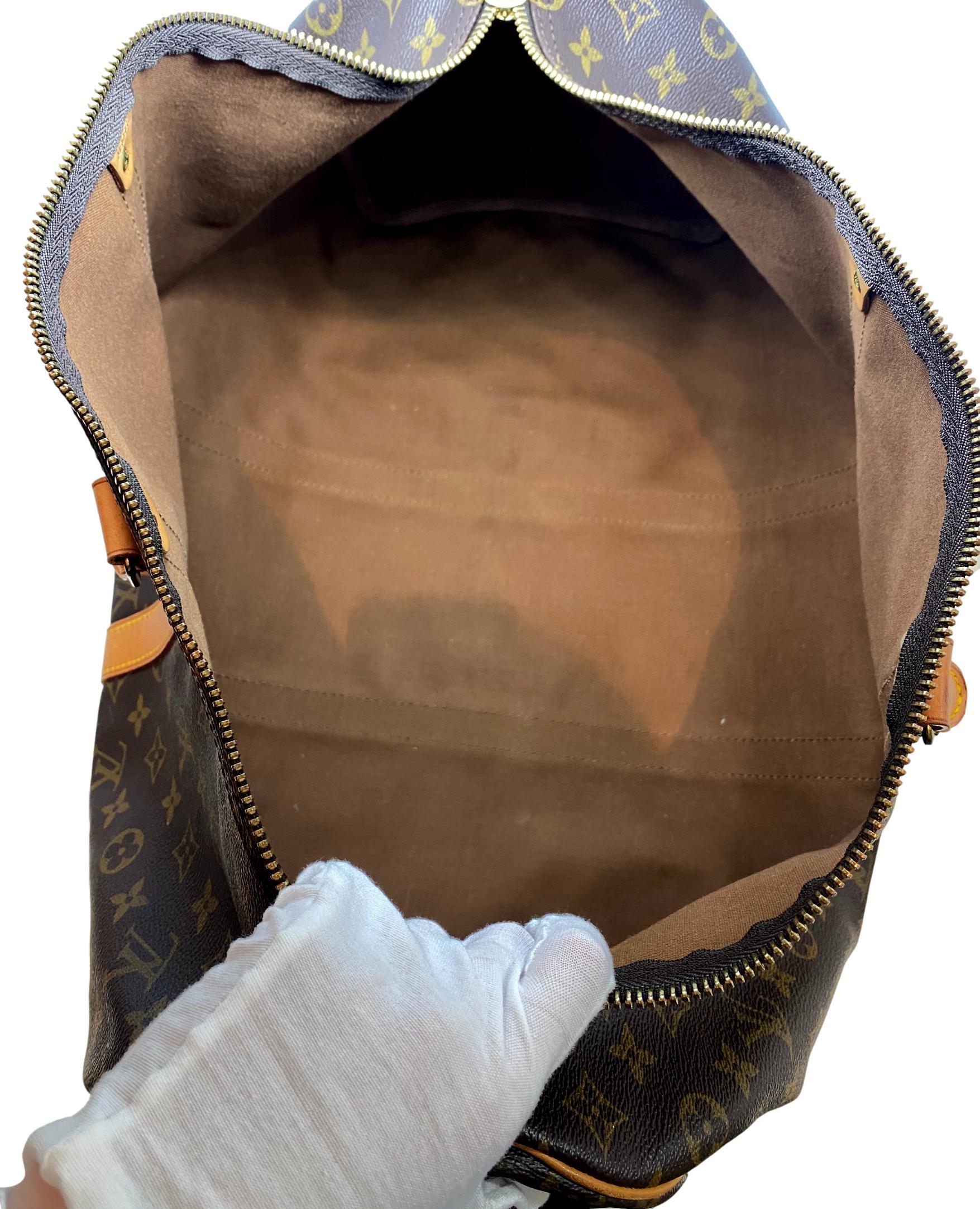 Louis Vuitton Monogram Keepall 50 Duffelbag, France 1991. 2