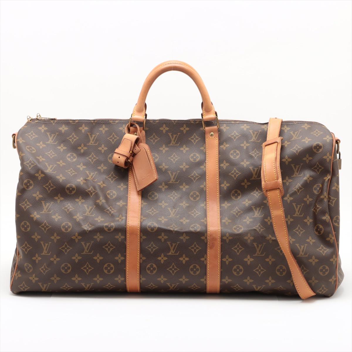  The Louis Vuitton Monogram Keepall 60 with Strap is a luxurious and versatile travel companion, designed for both style and practicality. Crafted from the iconic Monogram canvas, it features natural cowhide leather accents and gold-tone hardware