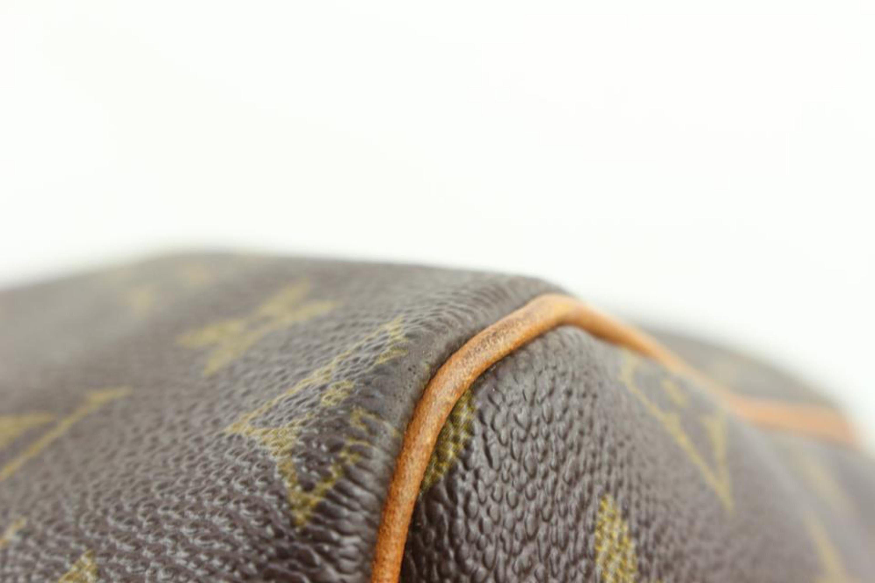 Louis Vuitton sac bandoulière Keepall Bandoulière 55 avec sangle 89lv225s Bon état - En vente à Dix hills, NY