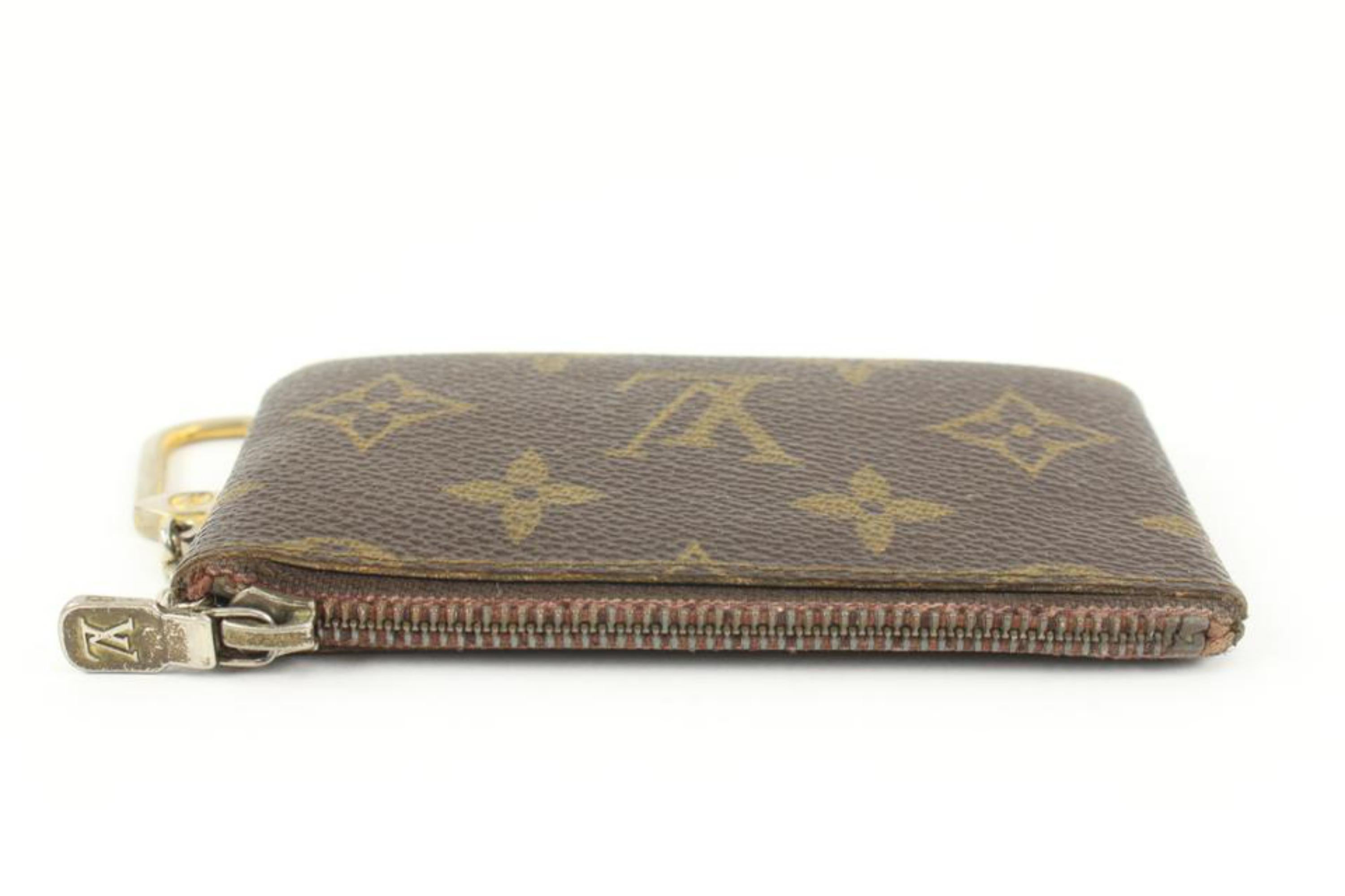 Louis Vuitton Monogram Schlüsselbeutel Pochette mit Griffen 71lv32s im Angebot 6