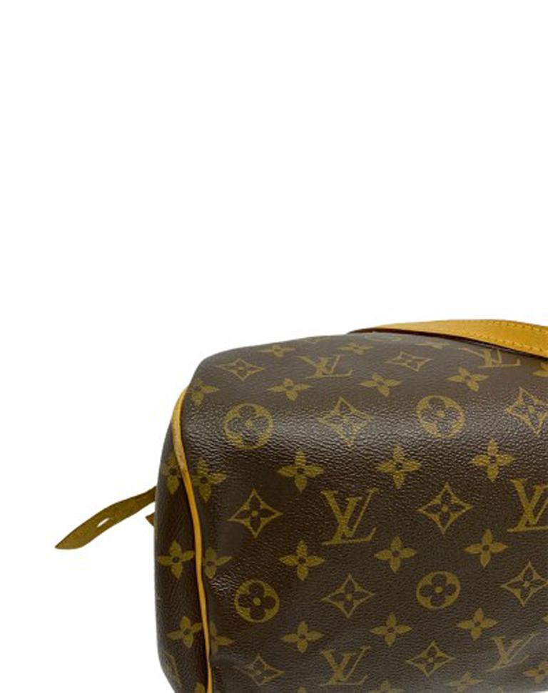 Louis Vuitton Monogram  Leather Montorgueil Mm Bag  In Good Condition In Torre Del Greco, IT