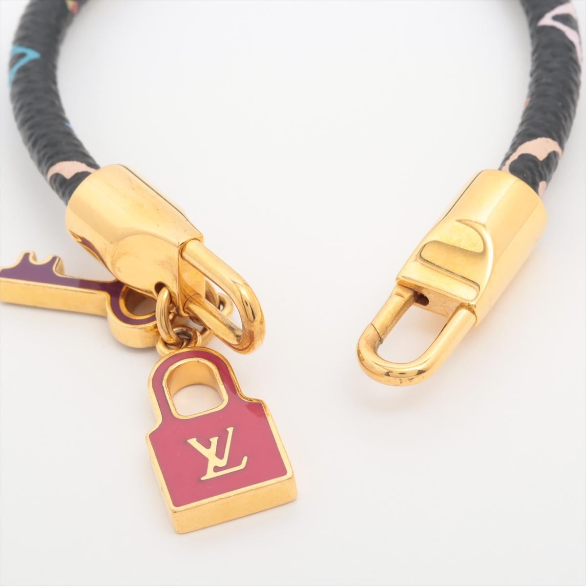 Louis Vuitton  Monogram Lock it Bracelet Multicolor Black In Good Condition For Sale In Indianapolis, IN
