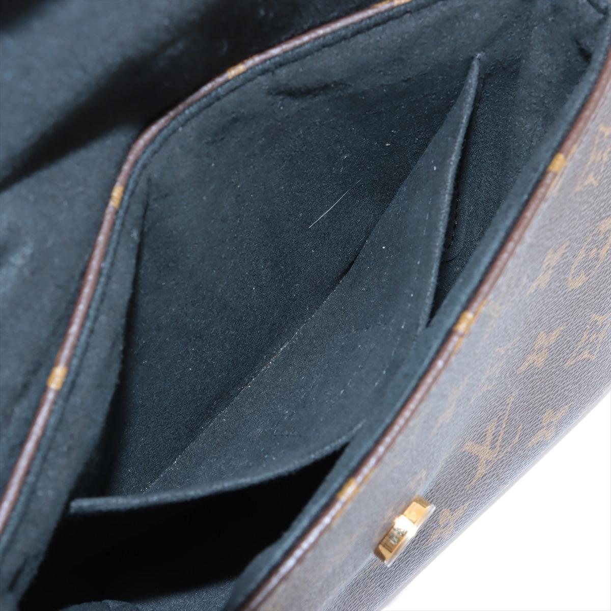 Louis Vuitton Monogram Locky BB Umhängetasche * PREORDER * im Angebot 6